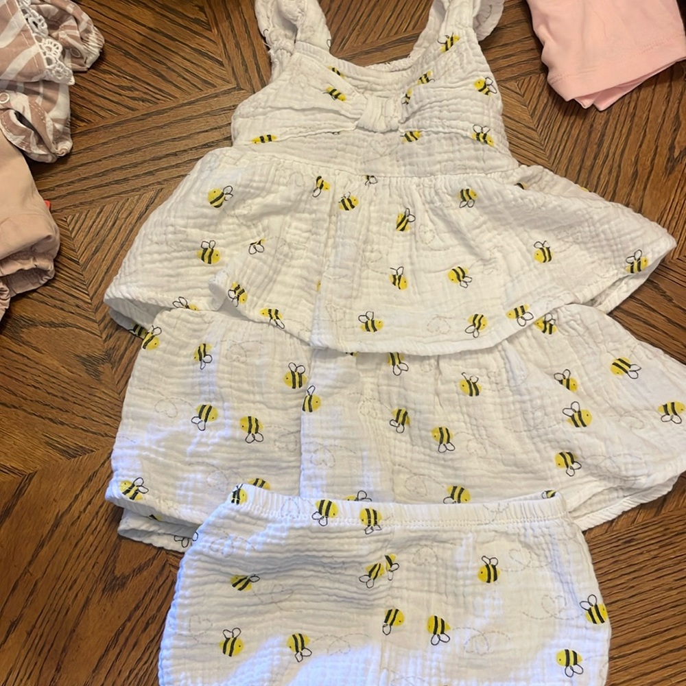 Koala bear cute bumble bee set